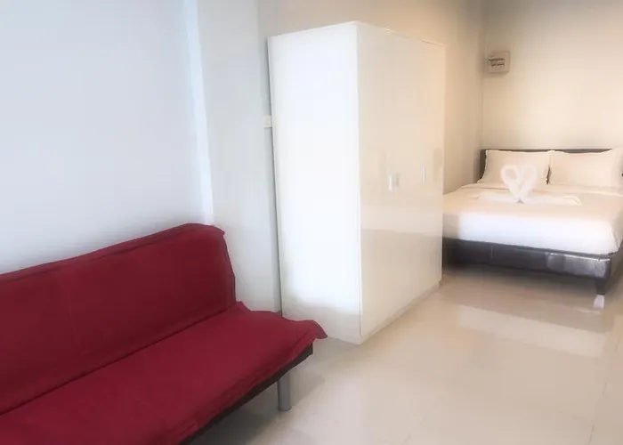 Inn Ibeyond Romklao Suvarnabhumi